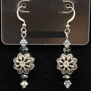 Metal Flower Motif with Clear & Black Crystal Earrings by Neanie-Bot